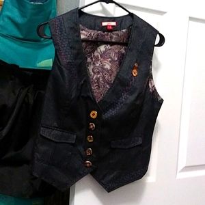 Woman's Vest